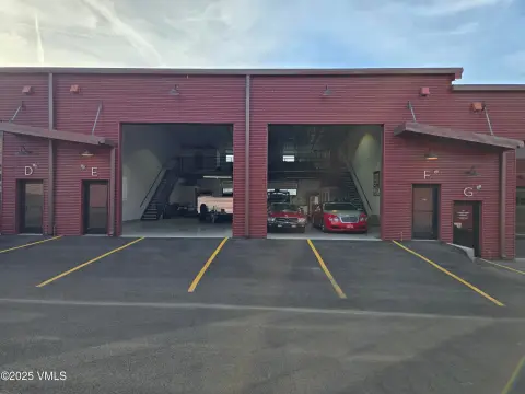 Warehouse Unit with Glass Garage Doors