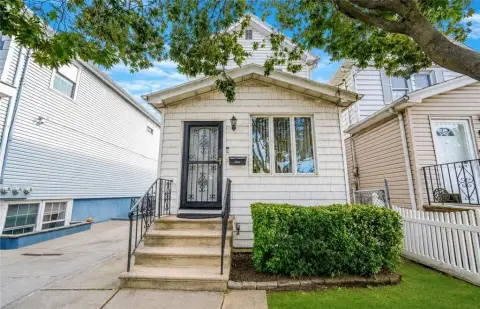 Colonial Single-Family Home with Basement