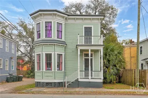Furnished Victorian Duplex