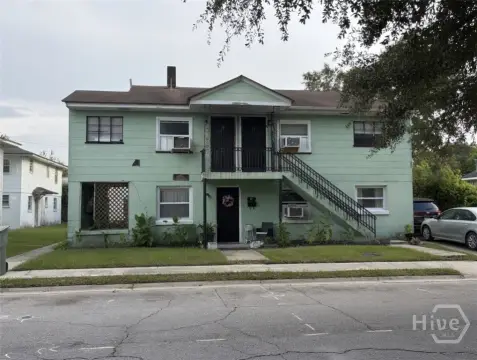 7-Unit Apartment Compound
