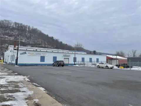 Warehouse With Plumbing Supply Business
