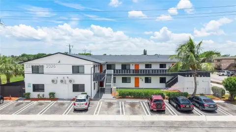 Renovated 10-Unit Apartment Building