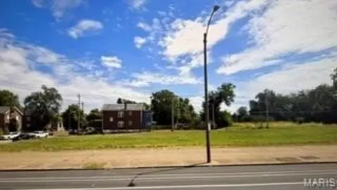 Flat Commercial Land Parcel