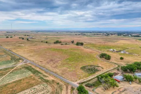Agricultural Land with Mountain Views