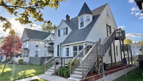 Updated Duplex with Backyard