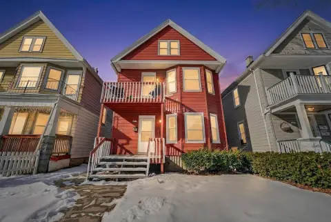 Milwaukee Duplex with Income Potential
