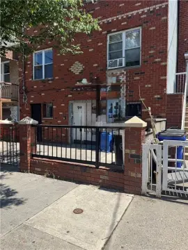 All-Brick 4-Family Residential Building