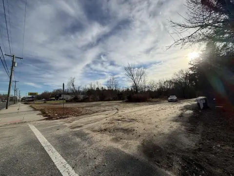 Partially Cleared Commercial Land Lot