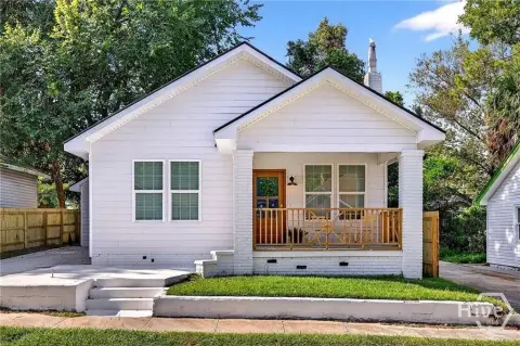 Reimagined Duplex Near Daffin Park