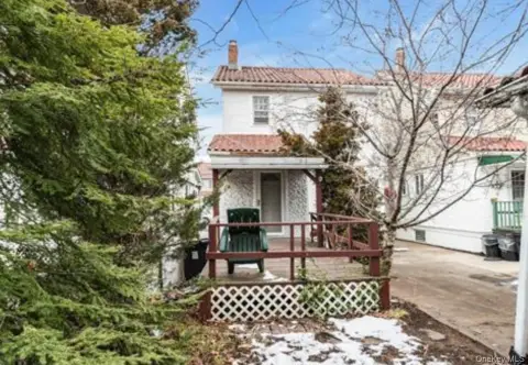 Glendale Multifamily Two Dwelling House