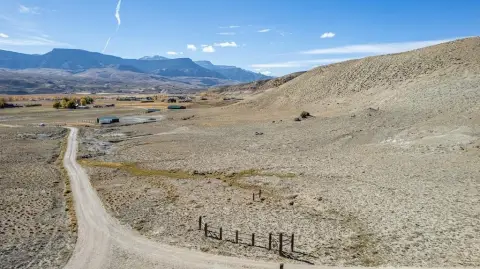 10+ Acre Lot Near Yellowstone