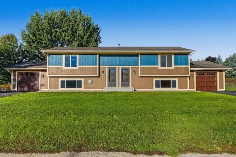 Side-by-Side Duplex with Attached Garages