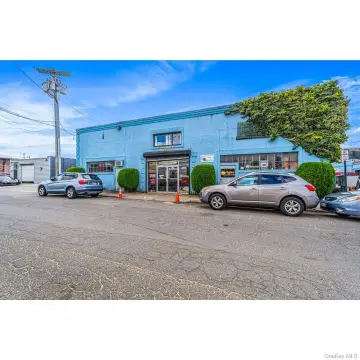Multi-Tenant Warehouse Complex