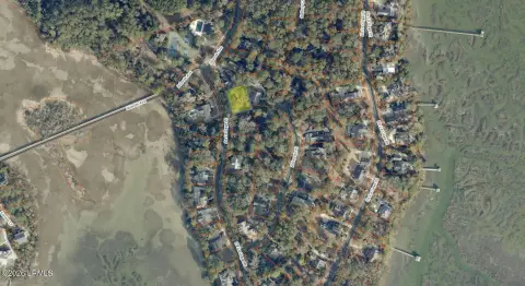 Beaufort Homesite in Gated Community