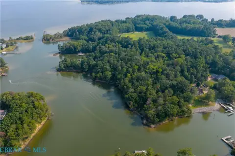 Navigable Waterfront Land