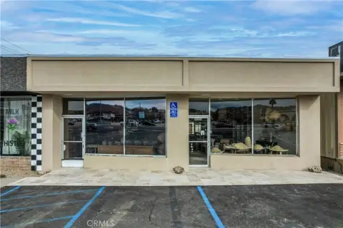 Remodeled Retail Building in Yucca