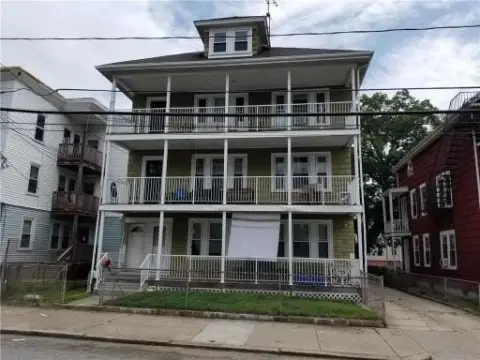 3-Unit Triplex with Separate Utilities