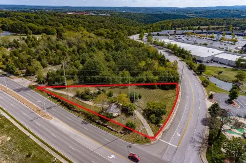 Commercial Lot Near Branson Meadows