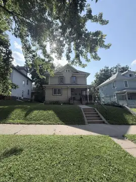 Spacious Duplex For Ownership