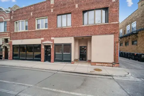 Chicago Mixed-Use Property For Sale