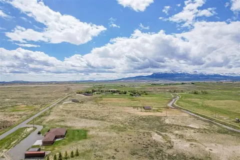 Land in Southfork Valley, Cody