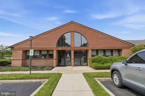 Office Units with Loft Conference Room