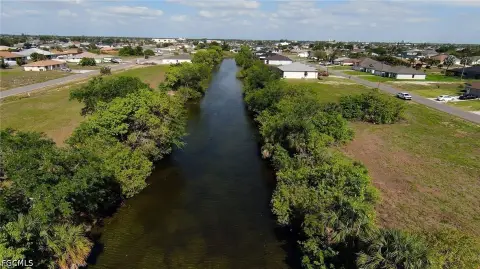 Waterfront Land in Cape Coral
