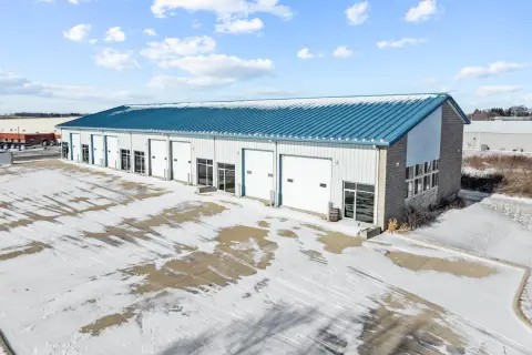 Industrial Condo with Unique Features