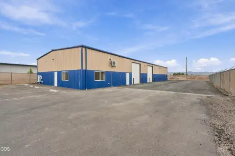 Gated Flex Space Building