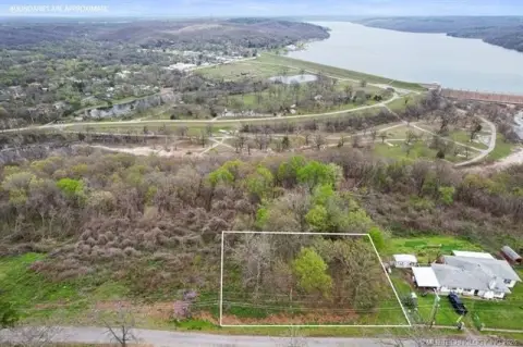 Land with Spavinaw Creek View