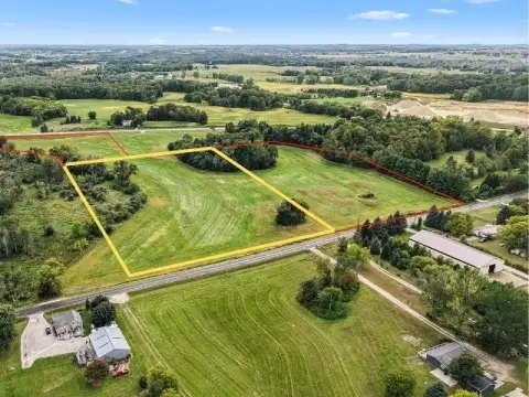 Partially Wooded Agricultural Homesite