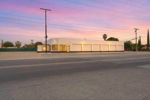 Automotive Service and Storage Facility