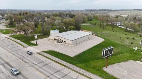 Versatile Commercial Building in Fergus