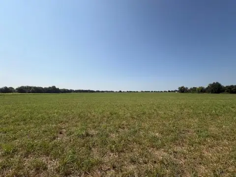 8-Acre Agricultural Land