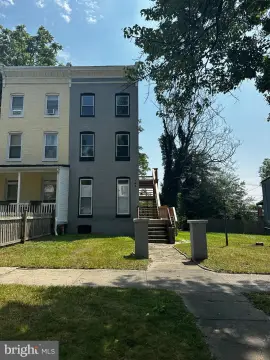 Renovated 2-Unit Residential Income
