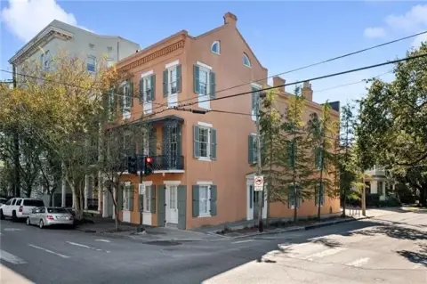 Historic Mixed-Use Office Building