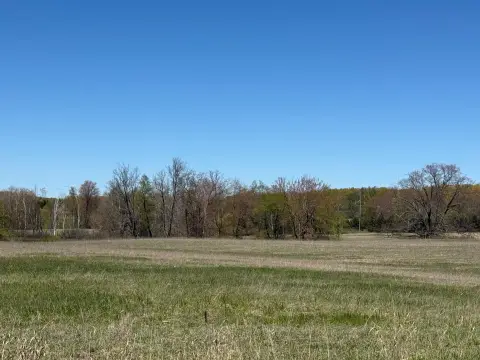 21 Acres in Paris, MI