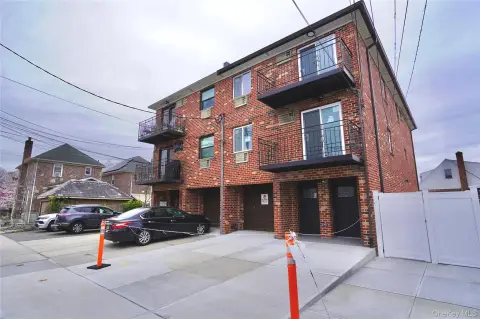 Renovated Multifamily in Flushing, NY