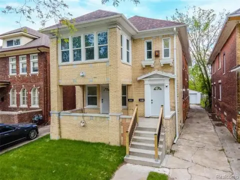Renovated Duplex in Virginia Park