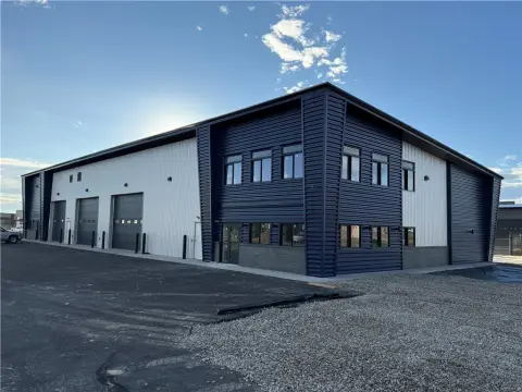 Flex Space with Covered Loading Dock
