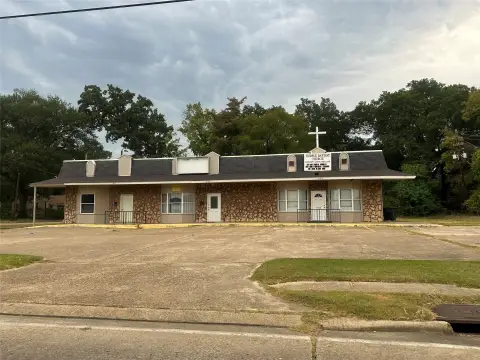 Religious Facility With Three Suites