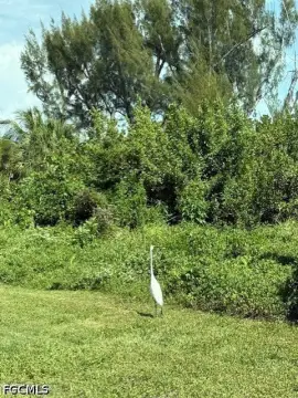 Sanibel Island Lakefront Lot