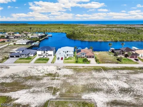 Cape Coral Triple Lot