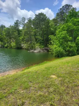 Waterfront Acreage on Leisure Lake