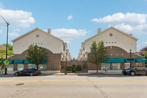 Live-Work Townhome with Commercial Space