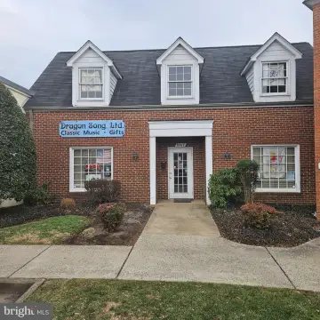 Retail Space Near Old Town