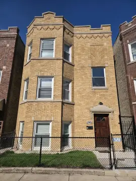 Chicago Two-Unit Building with Basement