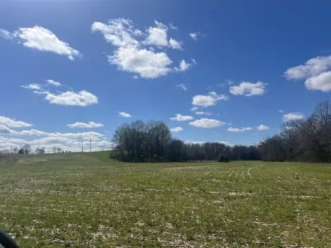 99 Acre Farm in Smiths Grove