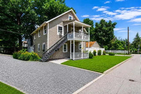 Contemporary Duplex With Garage