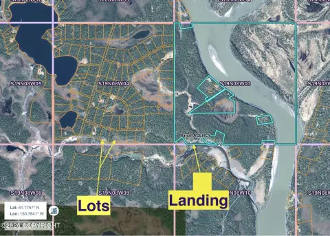 Land in Skwentna, Alaska